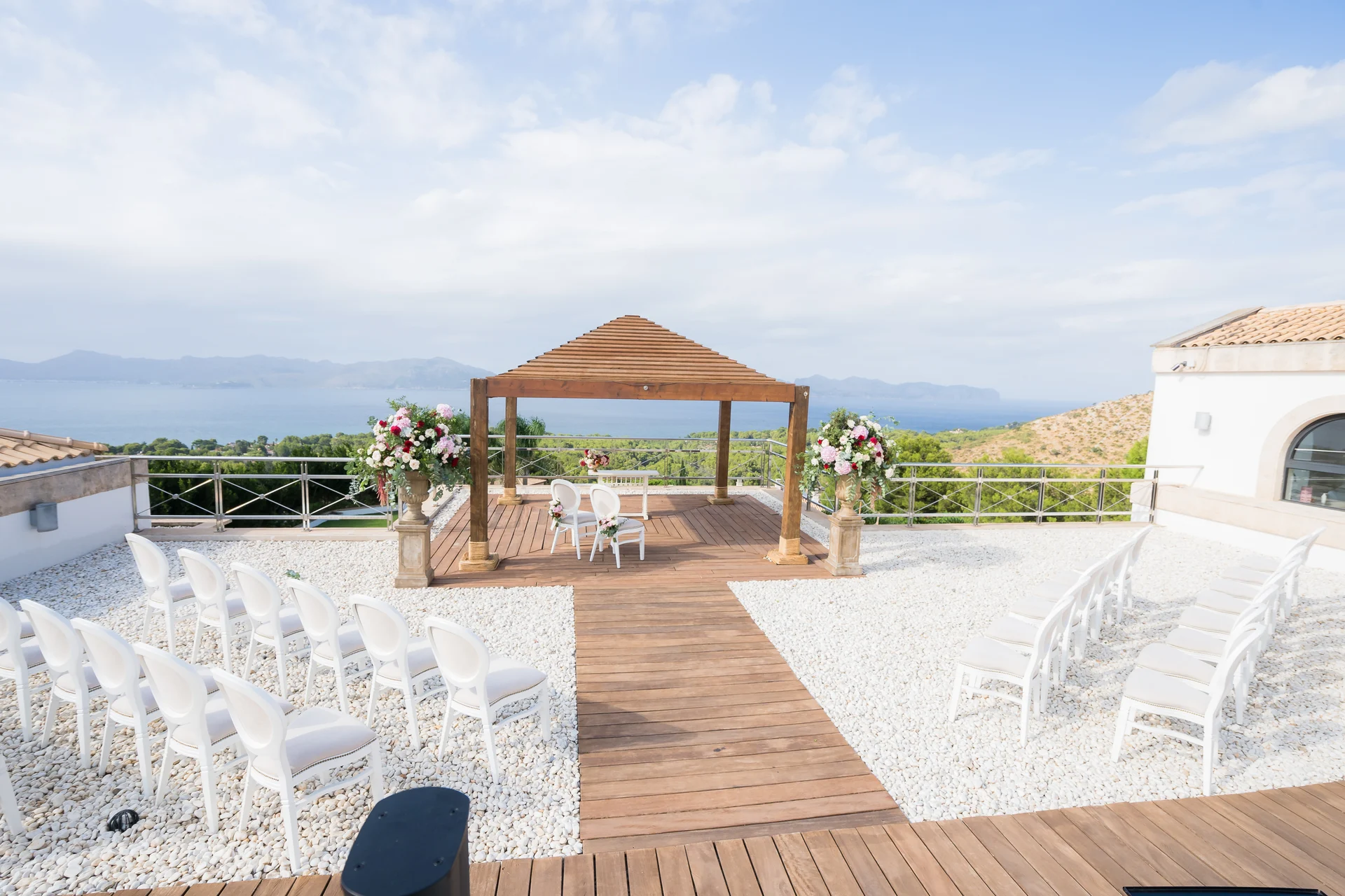 Freie Trauung mit Meerblick auf einer Finca auf Mallorca