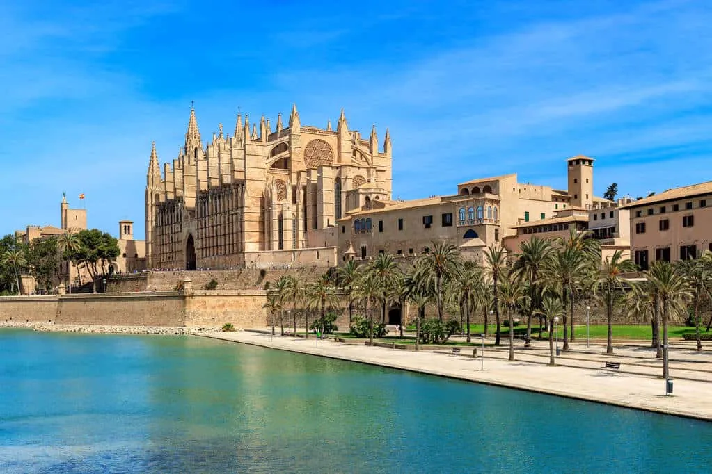 Palma & Stadtpaläste auf Mallorca